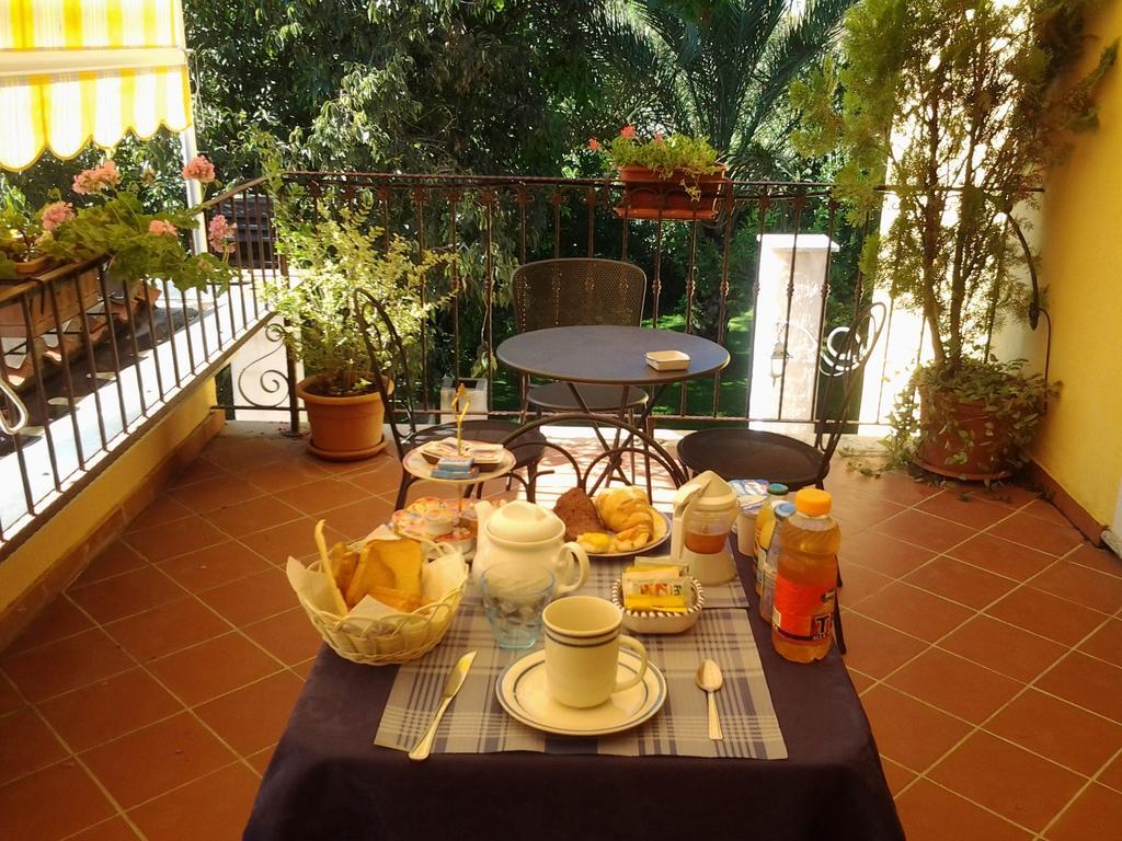 Le Roverelle Ilbono Exterior photo