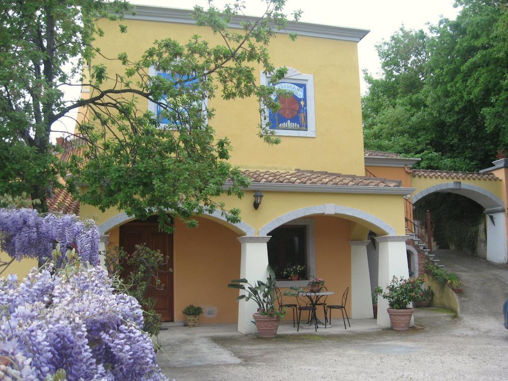Le Roverelle Ilbono Exterior photo